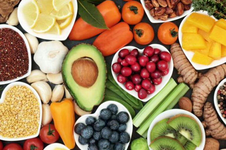 La psicología del hábito: Por qué fallamos al intentar comer sano